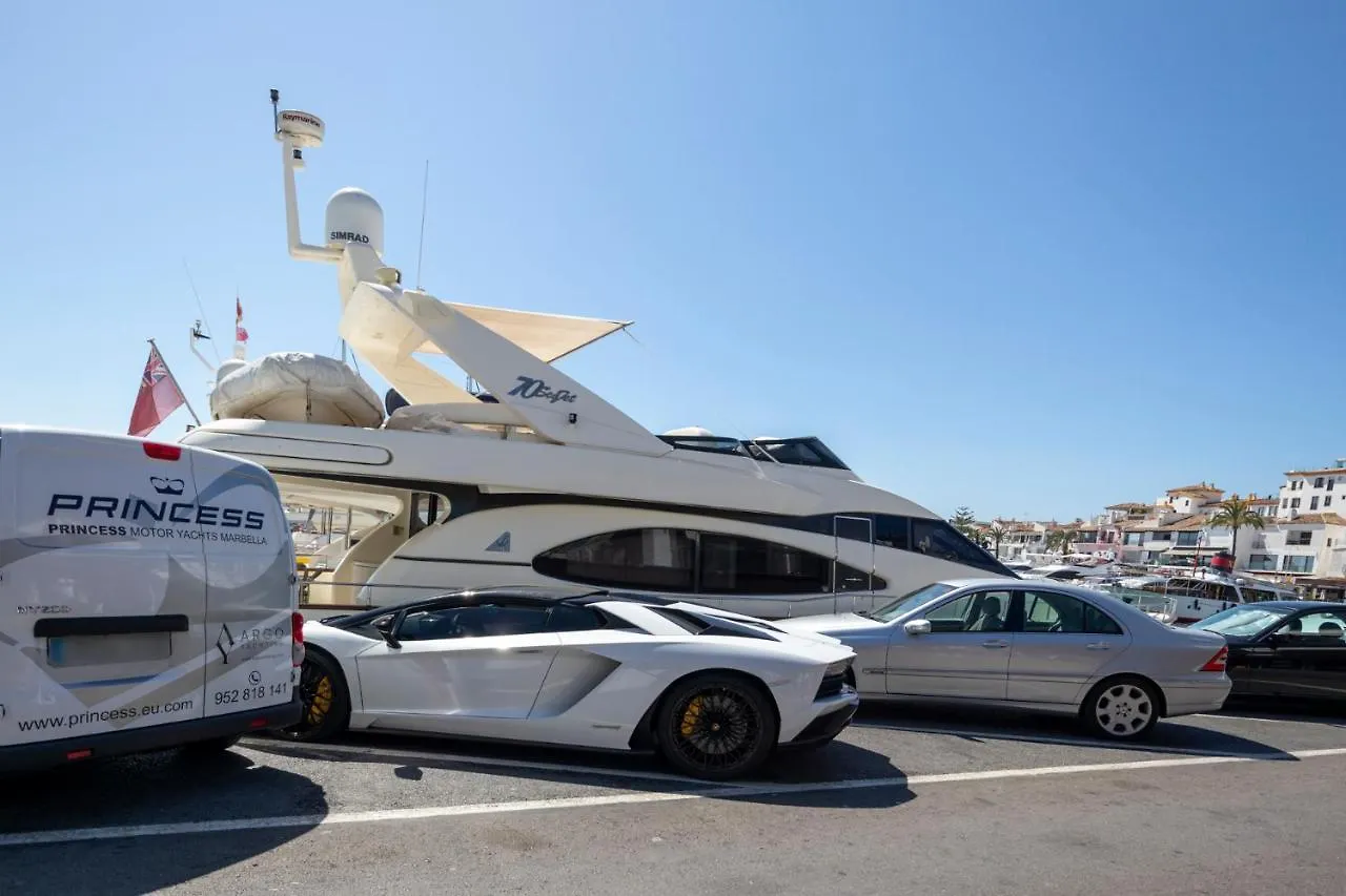 شقة Luxurious Frontline Penthouse In Puerto Banus ماربيا إسبانيا